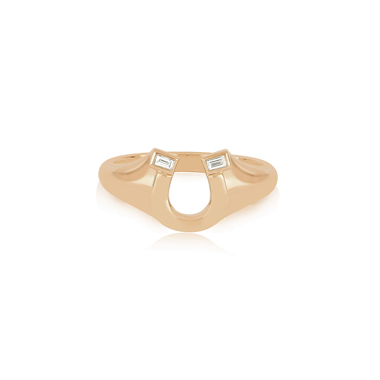 Lucky Horseshoe Signet Ring in rose gold