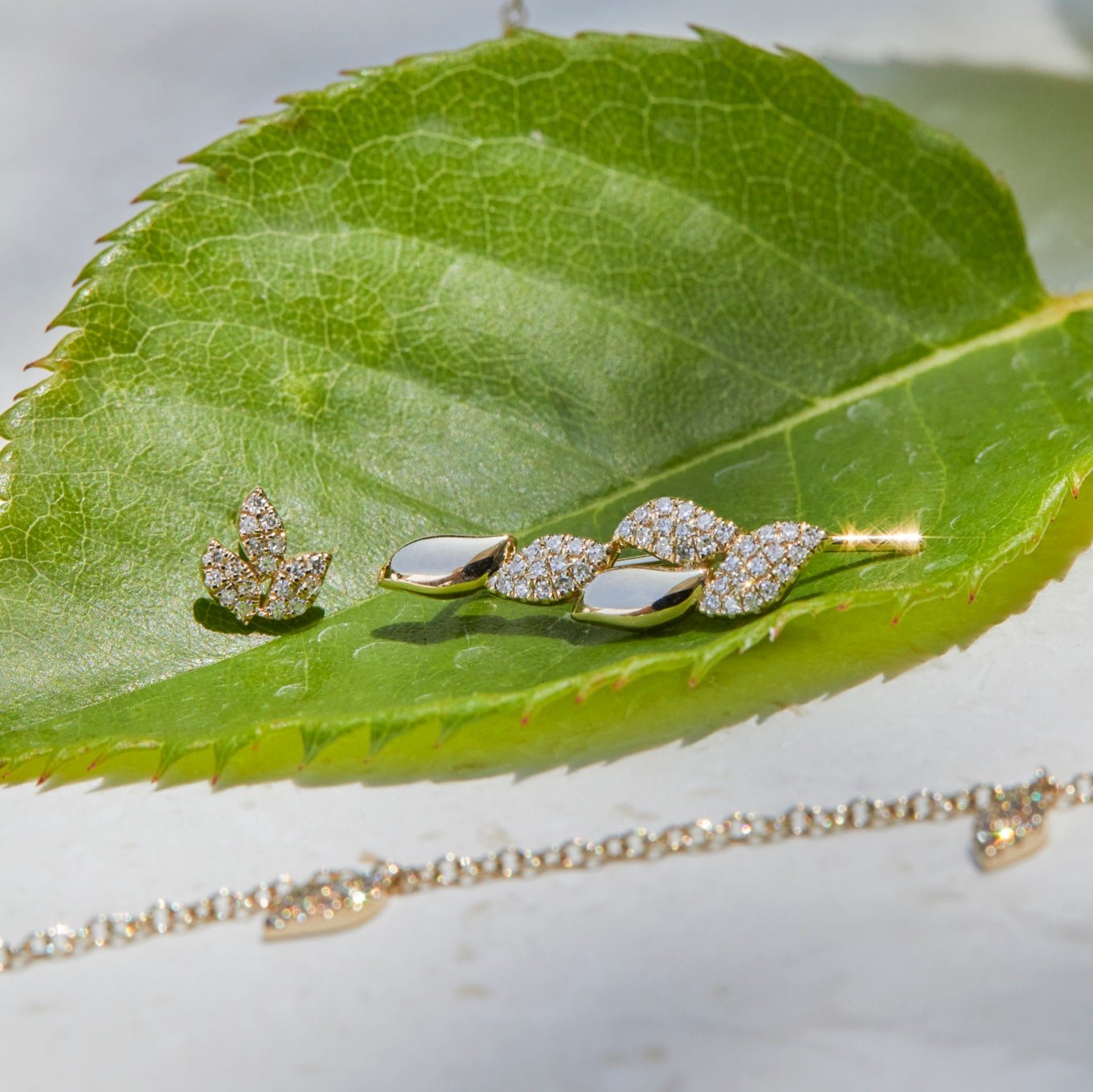 Pavé Diamond Leaf Stud Earring