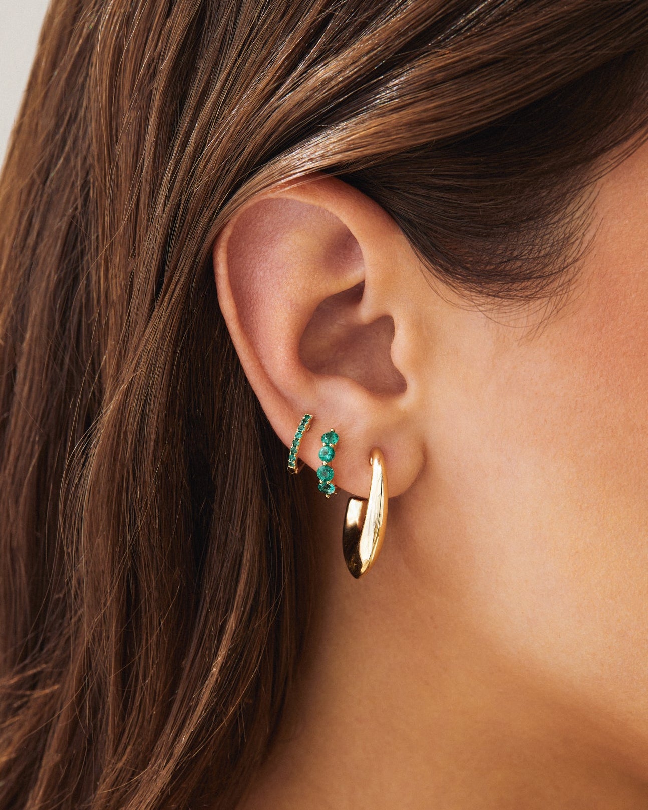 Jumbo Prong Set Emerald Mini Huggie Earrings
