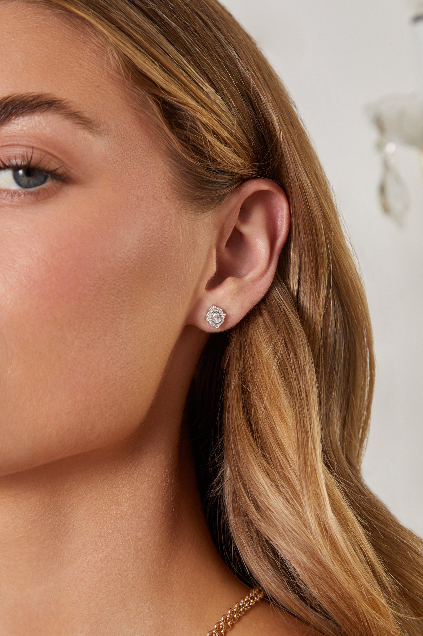 Oval Diamond Daphne Stud Earrings