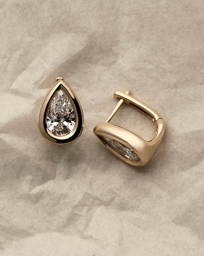 SHOP THE BEZEL SET PEAR HUGGIES