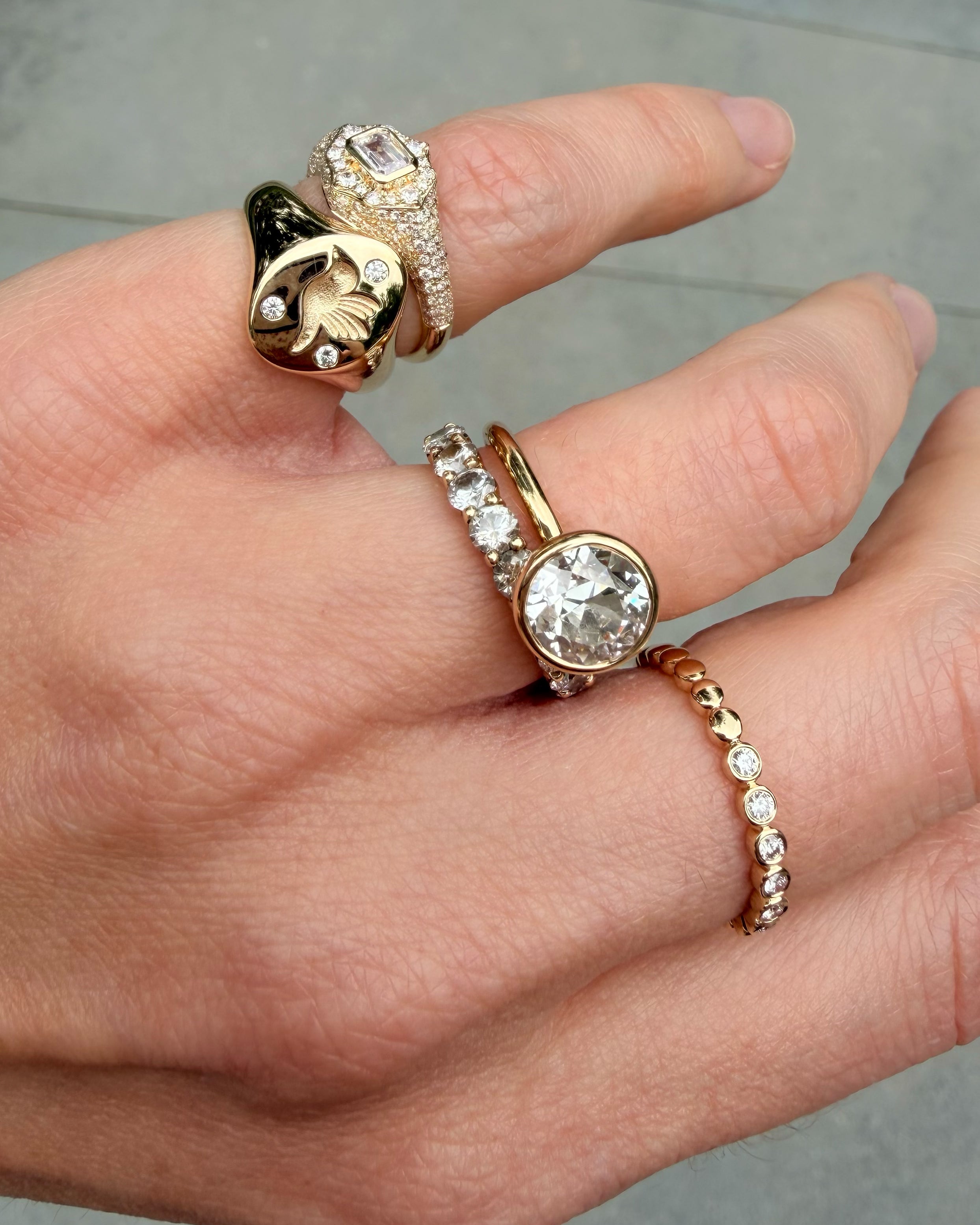 Diamond Hummingbird Signet Ring