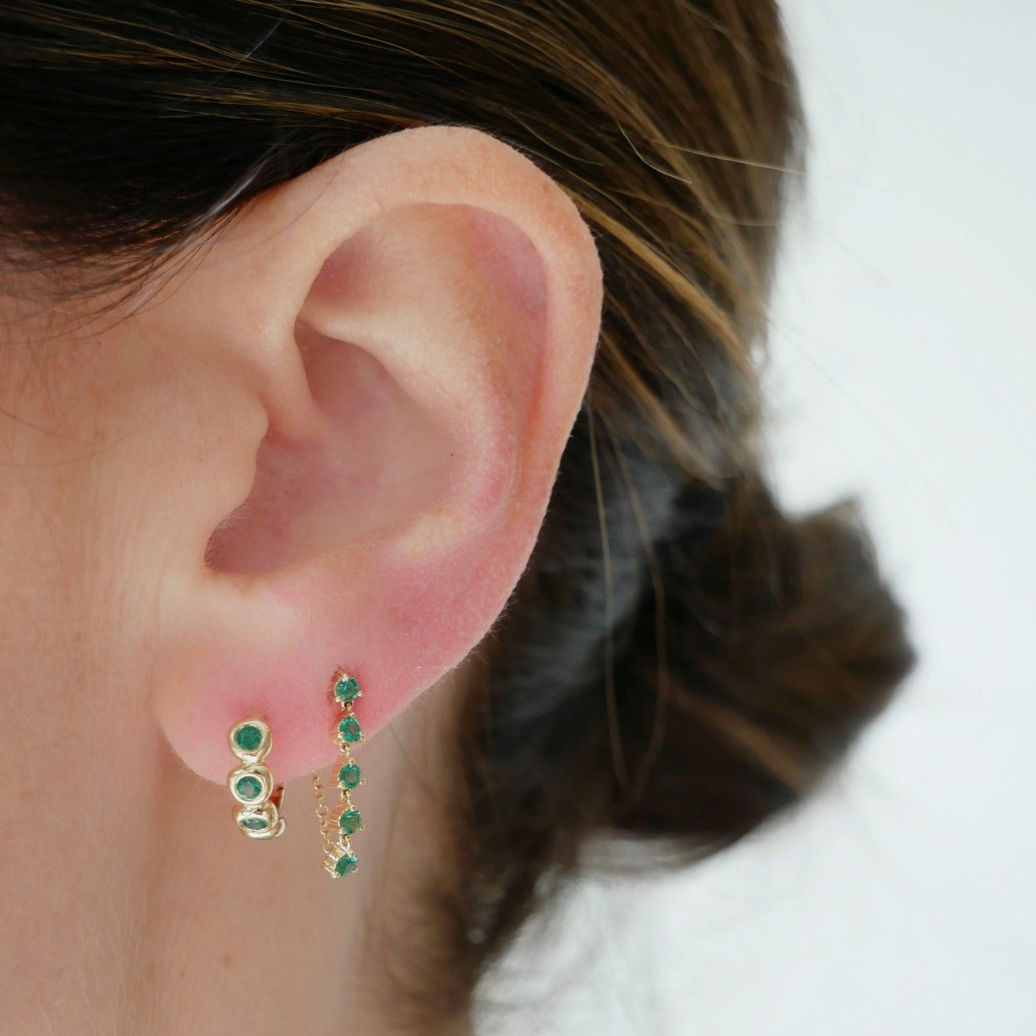 Multi Emerald Chain Stud Earring