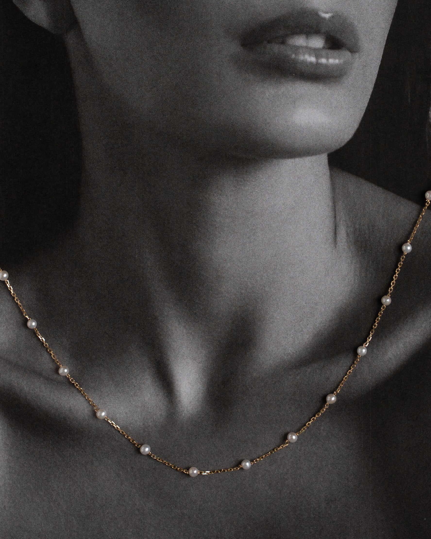 Multi Pearl Layer Chain