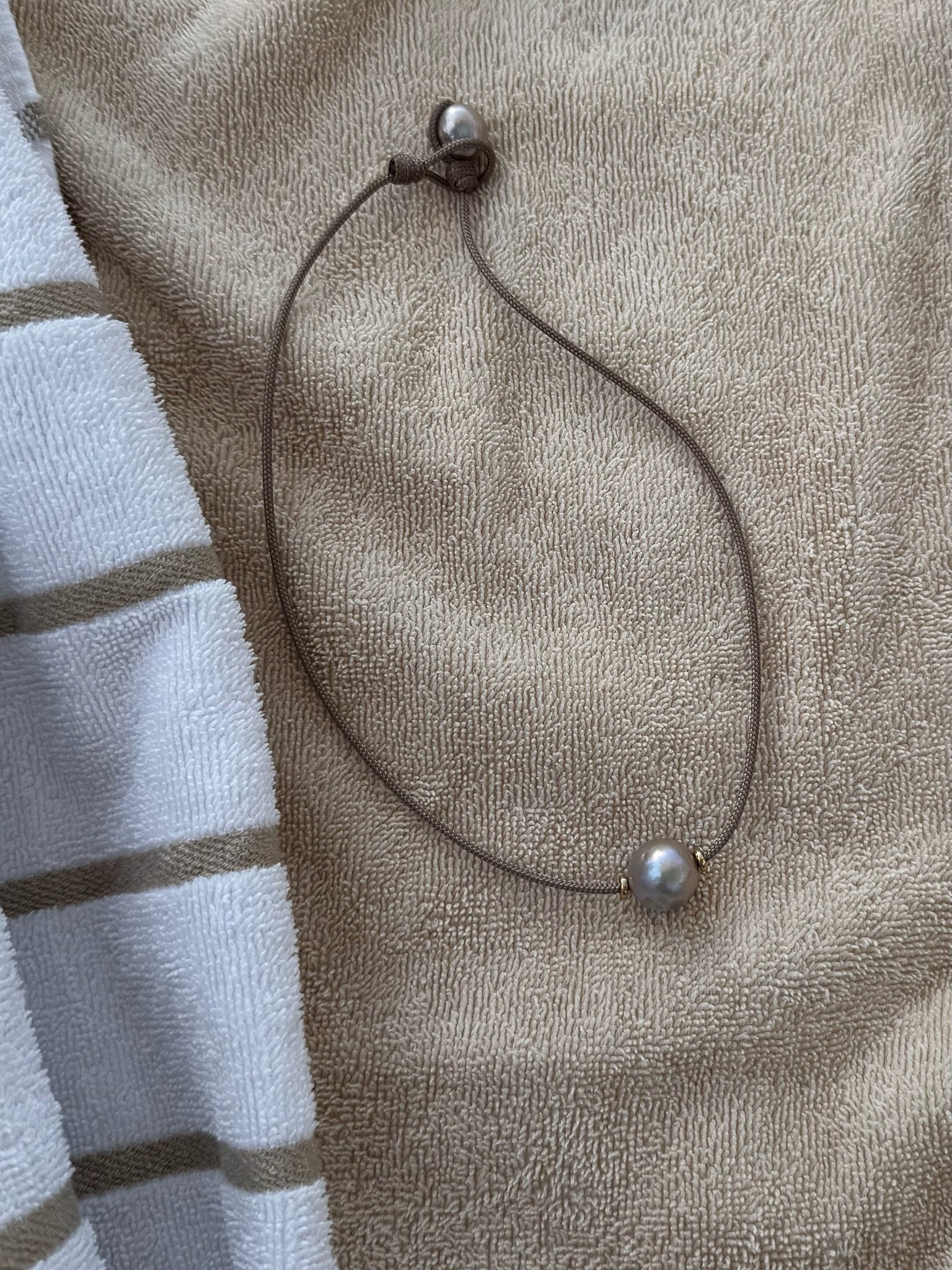 Mara Choker Necklace