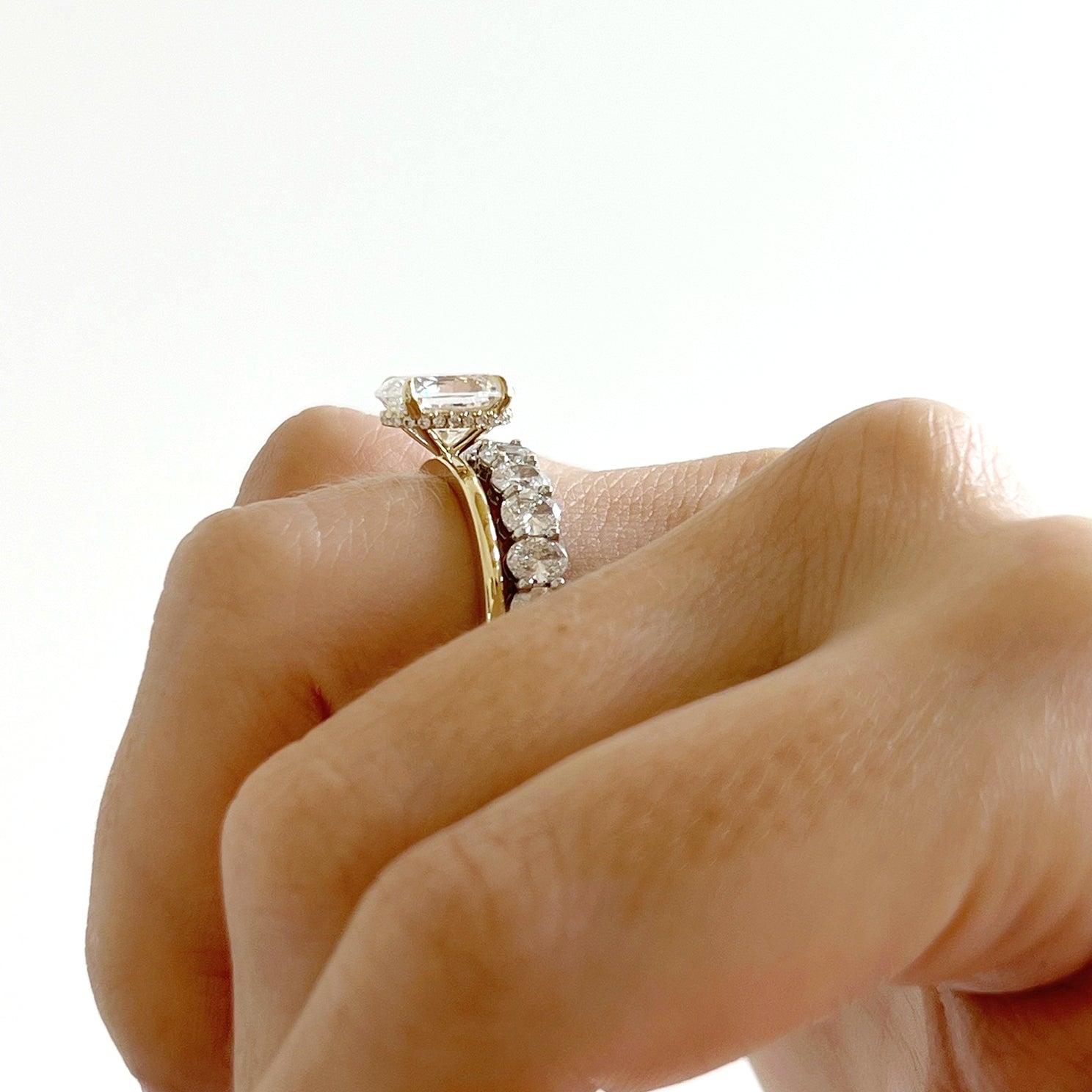 Oval Diamond Eternity Band — EF Collection®