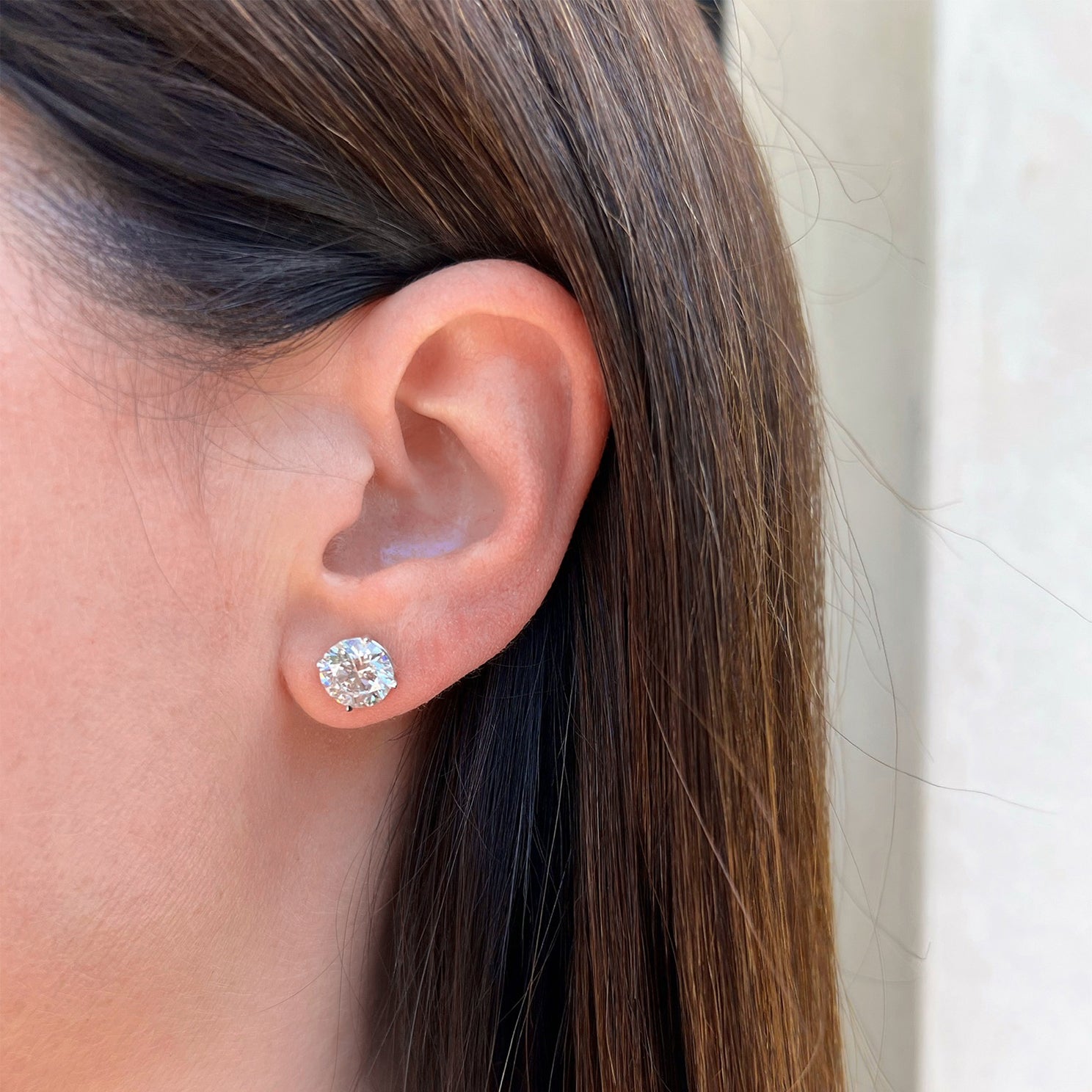 Round Diamond Solitaire Stud Earrings