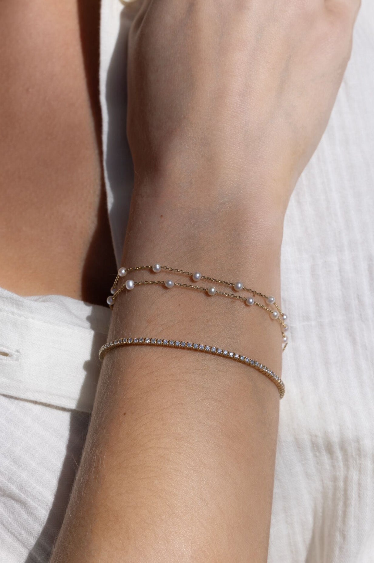 Multi Pearl Double Chain Bracelet