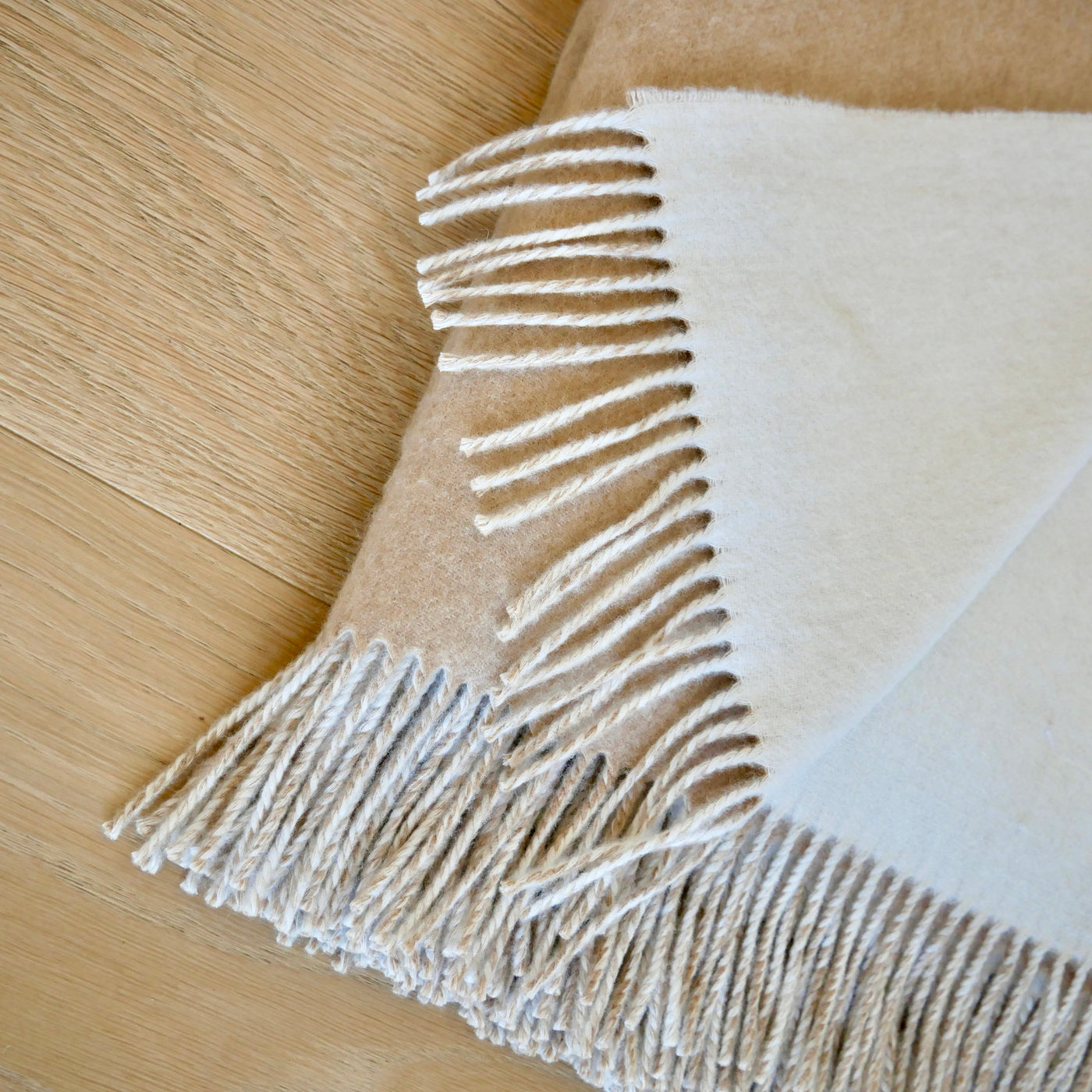 Reversible Cashmere Throw Blanket in Clove and Ivory