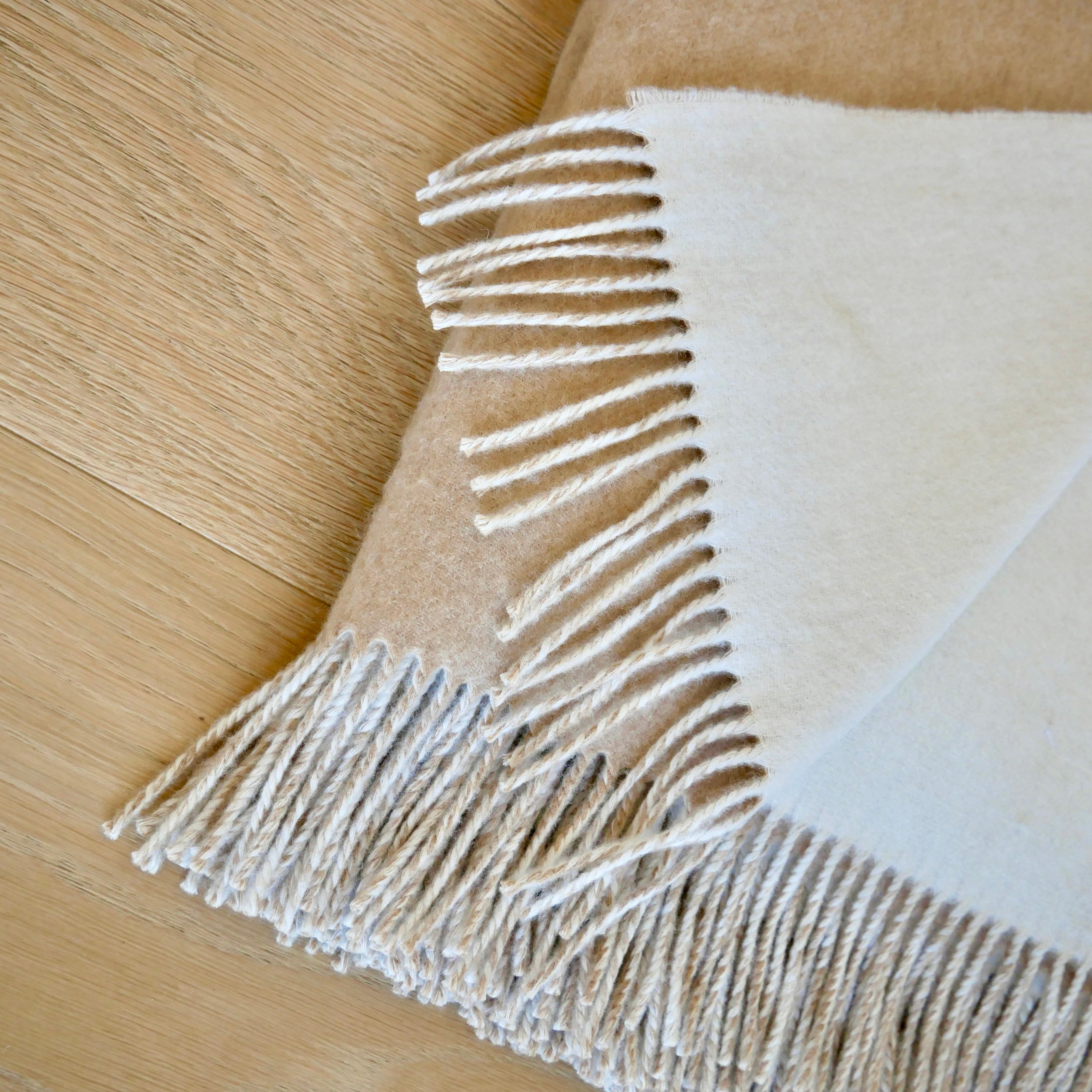 Reversible Cashmere Throw Blanket in Clove and Ivory