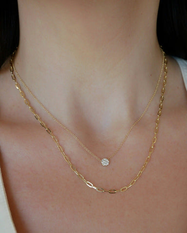 Full Cut Diamond Disc Choker Necklace on the neck in yellow gold